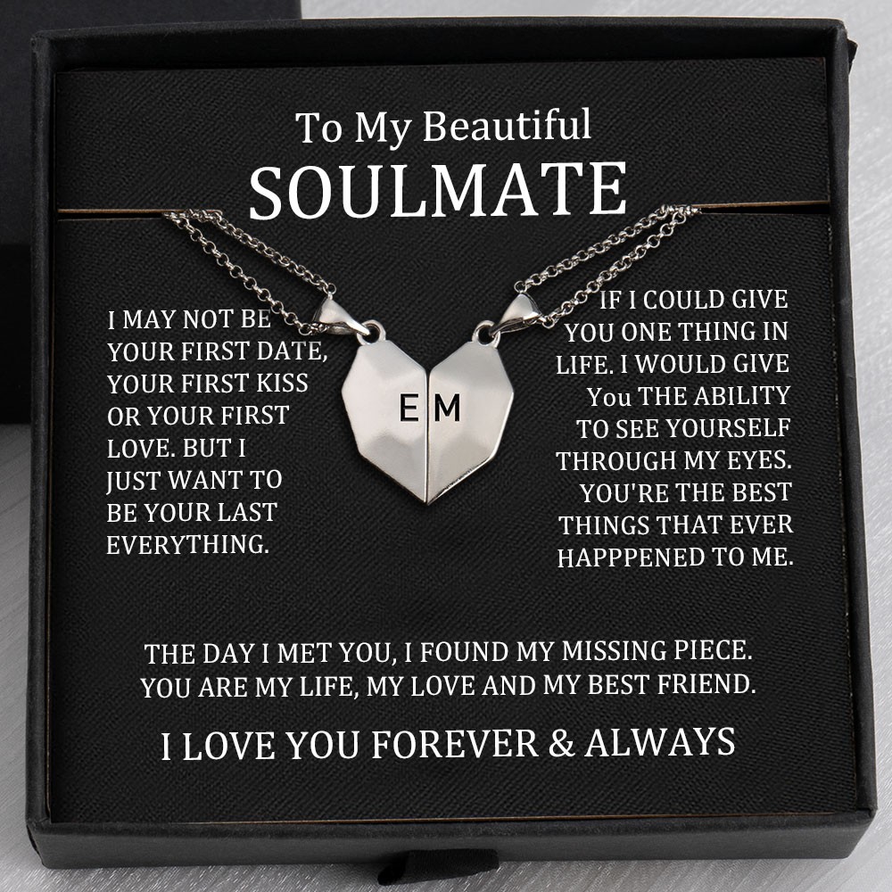 To My Soulmate Necklace 2 Pieces Personalised Magnetic Heart-Shaped Necklace Gift Ideas For Valentine's Day Anniversary