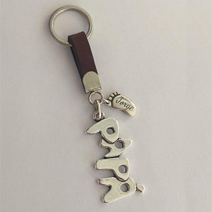 Father's Day Gift-Personalised Family Keychain 1-8 Baby Feet Charms With Custom Name