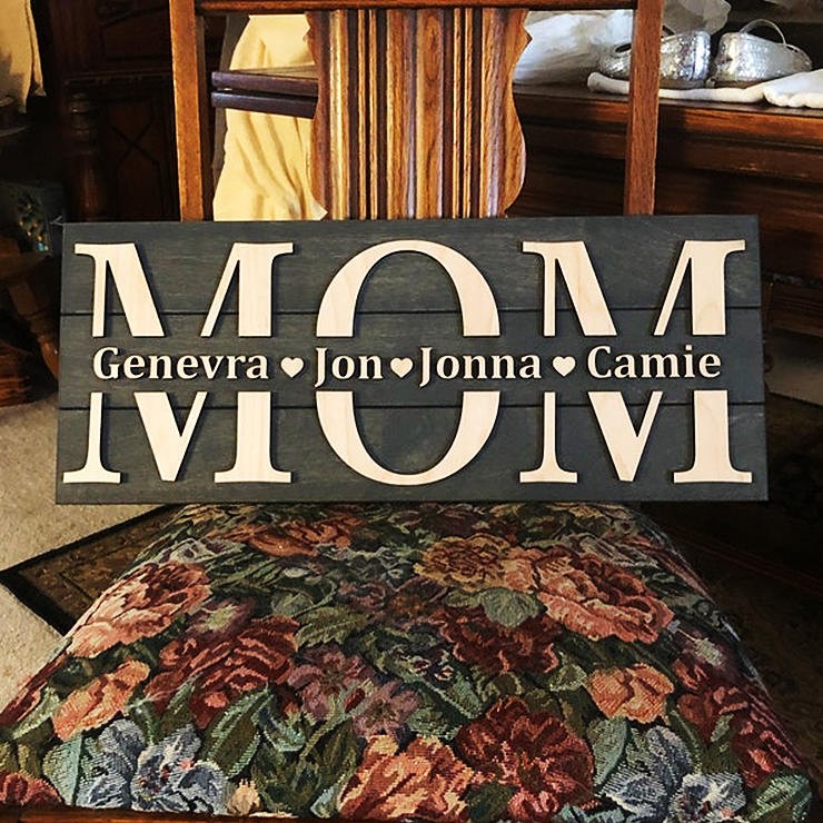 Custom Mum Wood Sign With Name Engraving For Mother's Day Birthday