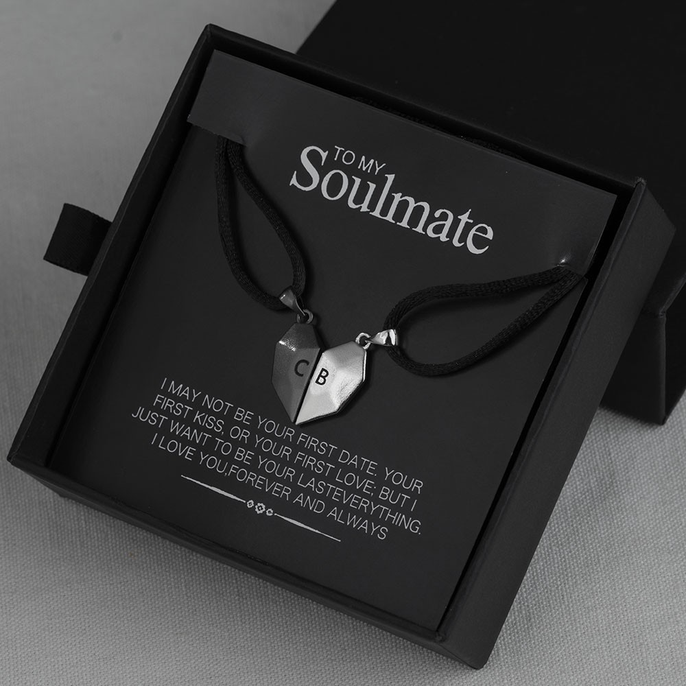 2 Pieces Personalised Magnetic Interattraction Heart-Shaped Name Necklace Valentine's Day To My Soulmate