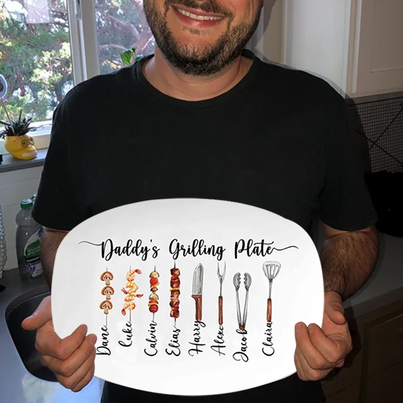 Personalised BBQ Daddy's Grilling Plate With Kids Name For Father's Day