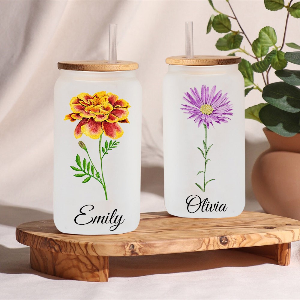Personalised Birth Month Flower Tumbler For Her and Bridesmaid Bachelorette Party Gift
