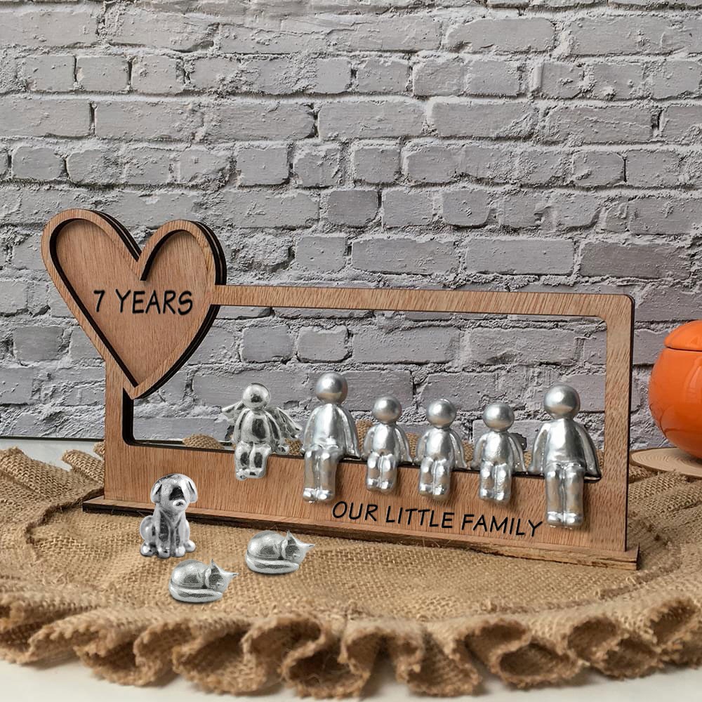 5 Years We Made a Family Personalised Sculpture Figurines 5th Anniversary Christmas Gift