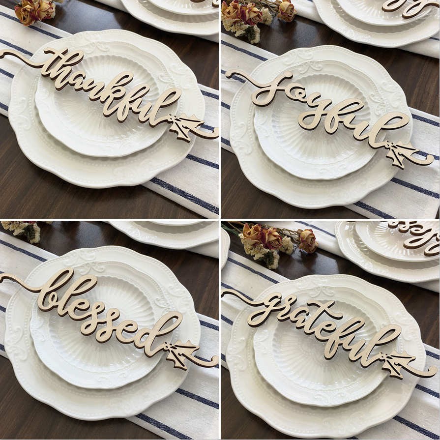 Set of 4 Thanksgiving Place Cards For Dining Table Decor Personalised Words Sign