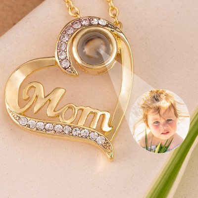 Custom Projection Heart Necklace With Daughter's Photo For Mum Christmas Day Gift