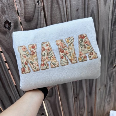 Custom Floral NANA Embroidered Sweatshirt With Kids Name On Sleeve For Mom Grandma Christmas Gift