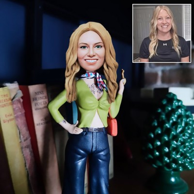 Custom Bobblehead For Her Birthday Sister Friend Gift Ideas