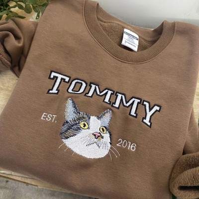Personalised Embroidered Cat Dog Photo Sweatshirt Hoodie For Pet Lover Keepsake Gifts