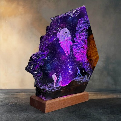 Astronaut and Aliens Galaxy Epoxy Resin Wood Lamp For Chirstmas Gifts