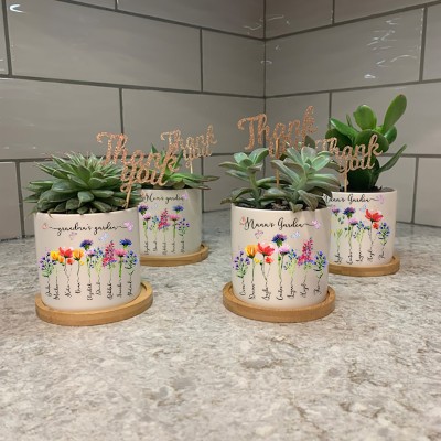 Personalised Birth Flower Plant Pot With Name and For Mum Grandma Mother's Day Christmas