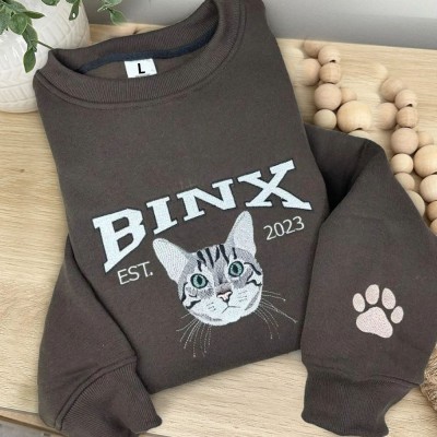 Personalised Embroidered Cat Dog Photo Sweatshirt Hoodie For Pet Lover Keepsake Gifts