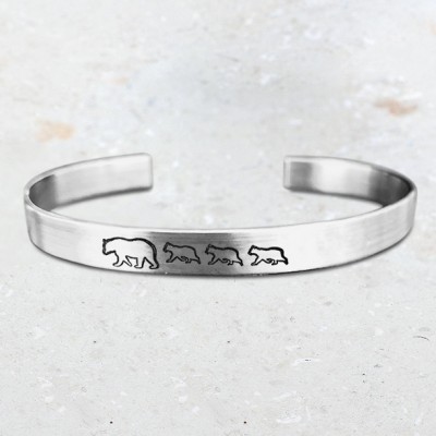 Personalized Mama Bear Bracelet Cuff For Mom Grandma