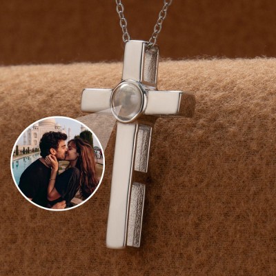 Personalised Photo Projection Necklaces Keepsake Memorial Valentine's Day Gift